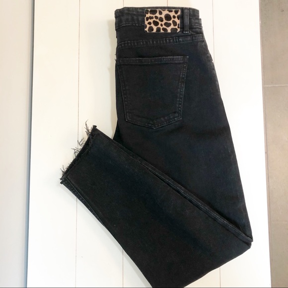 Zara Denim - Zara Woman Mid Rise Straight Leg Raw Hem Jeans